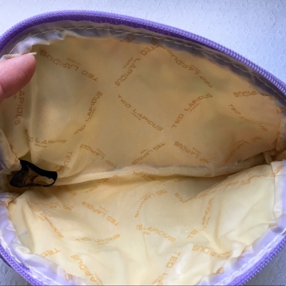 Vintage Ted Lapidus “kitty cat” makeup bag! 🐈 - Picture 3 of 6